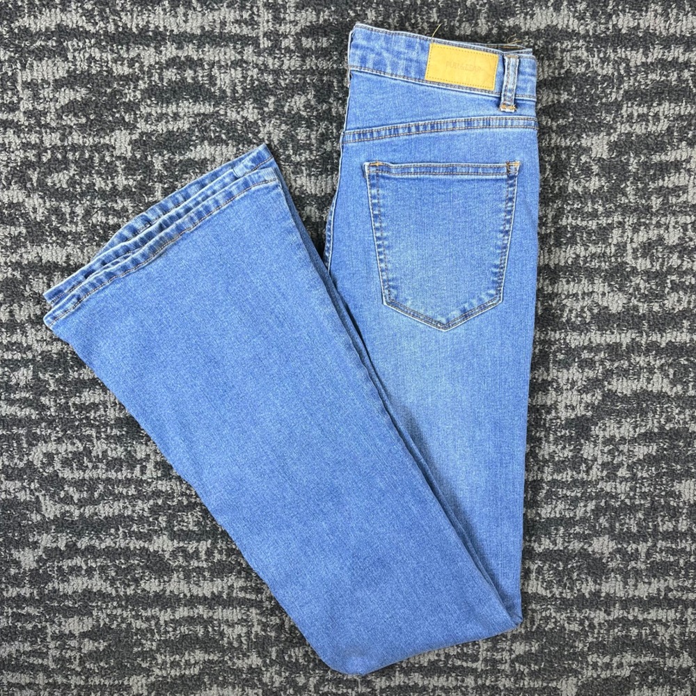Pull&Bear Flare Jeans Womens 8 Blue High Waisted Bell Bottom Light Wash Retro